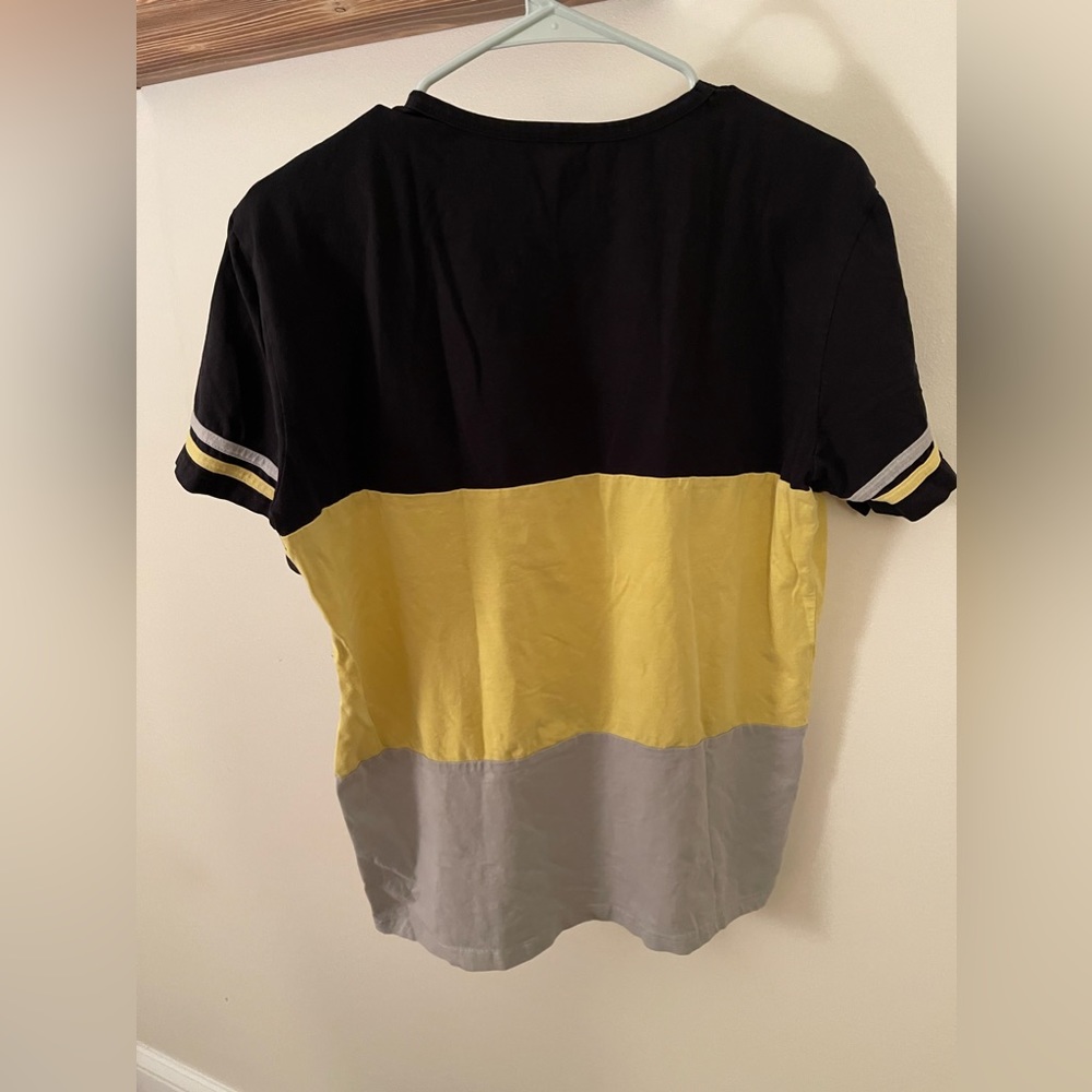 Tee - Picture 2 of 3